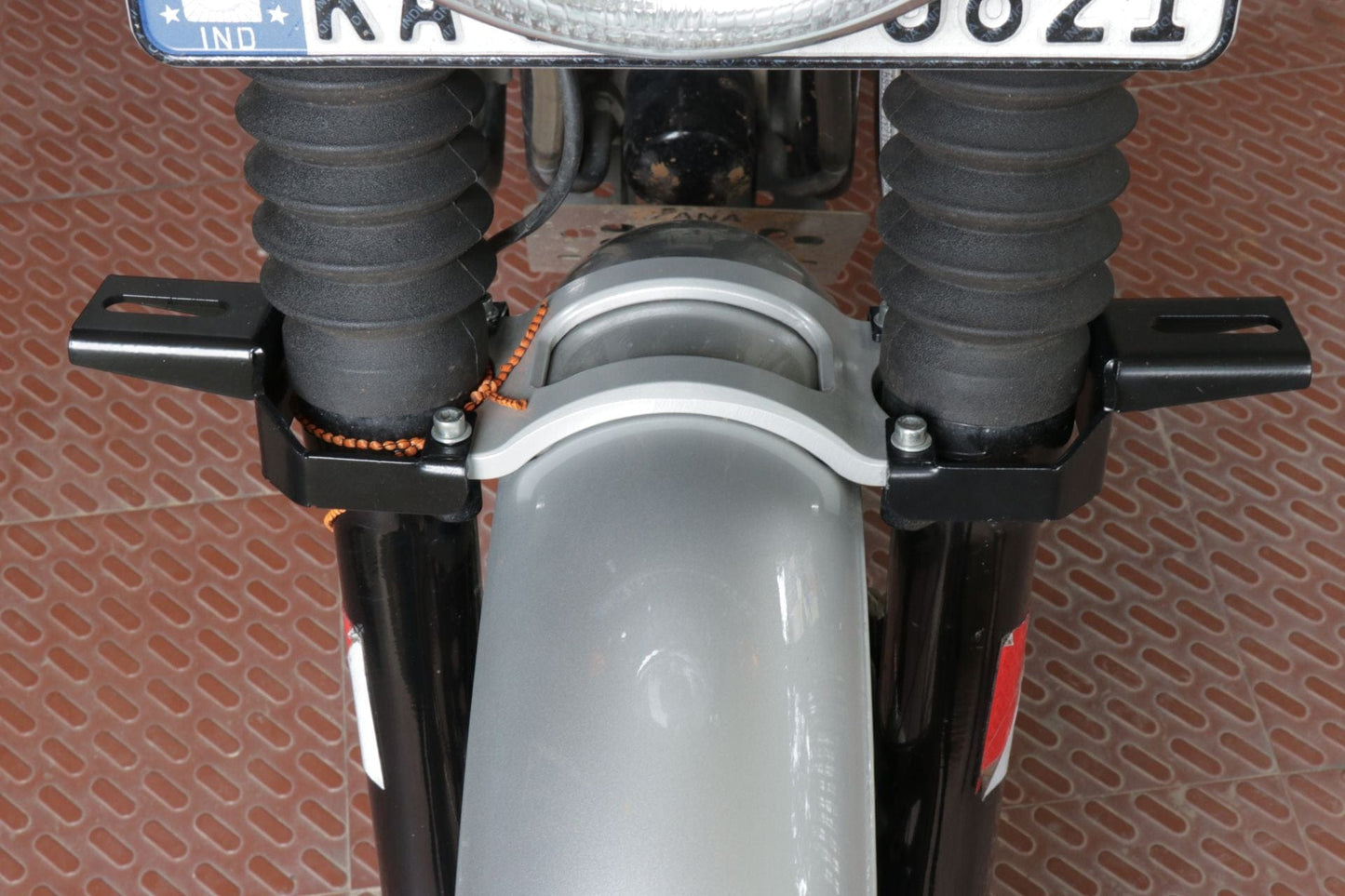 Destination Moto Maddog Interceptor and Gt-650 Fork Clamps