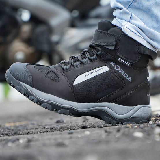 Destination Moto Korda Pathfinder Riding Boots With Sas-Tec